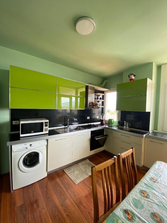 Stay The Night Shkodra Apartment City Centre Ngoại thất bức ảnh